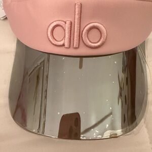 ALO Yoga ballet pink visor. 100% authentic